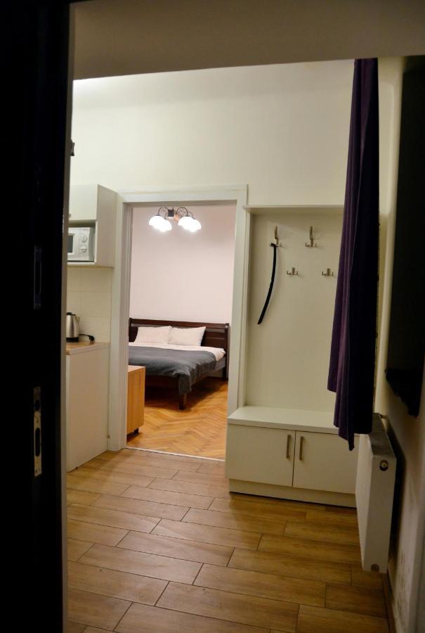 Brand New Apartment In City Center Lviv Luaran gambar