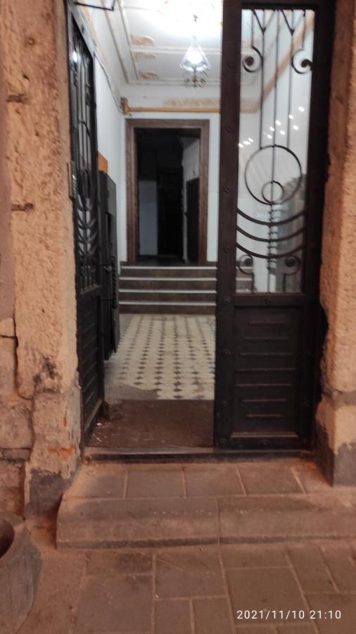 Brand New Apartment In City Center Lviv Luaran gambar