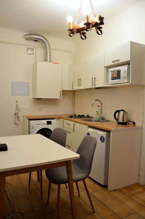 Brand New Apartment In City Center Lviv Luaran gambar